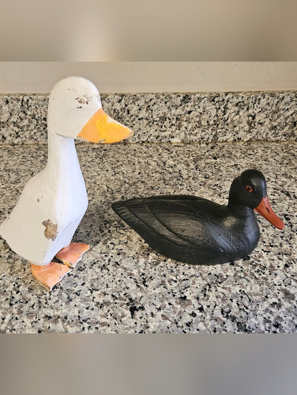 Pair of Vintage Hand-Carved & Painted Folk Art Wooden Duck Figurines Bird Decoys